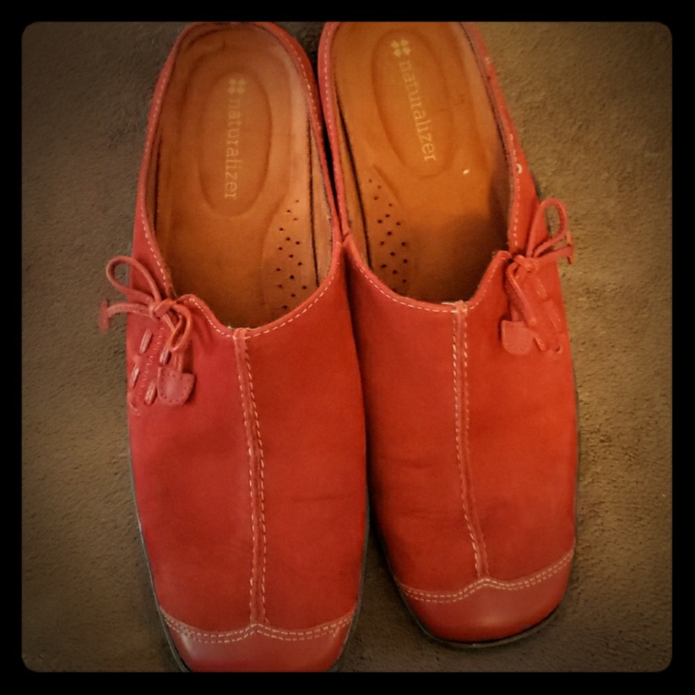 Red shoes